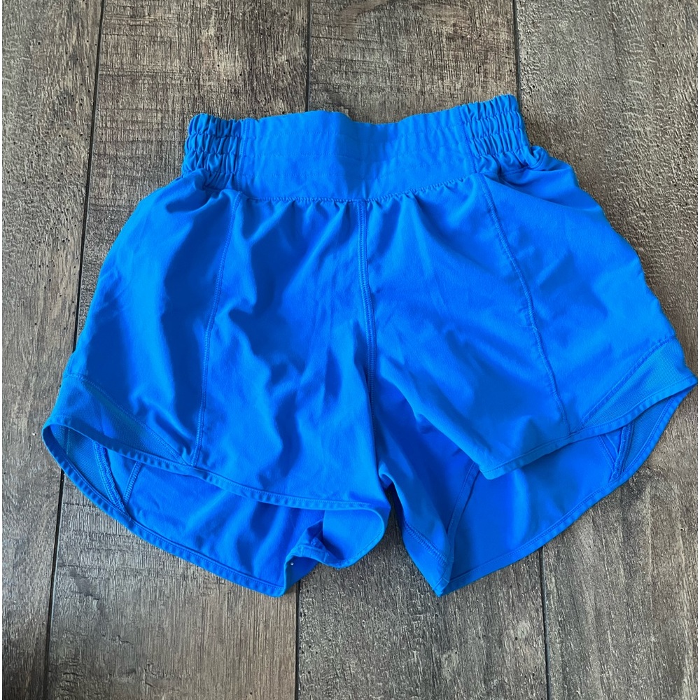 Lululemon hotty hot shots , size 0, 4 inch inseam, blue/poolside